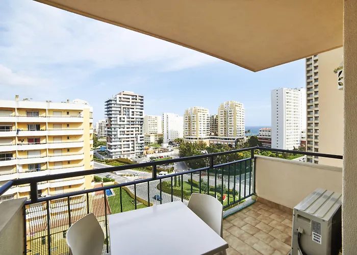 Rr Club Amarilis Apart Otel 3*